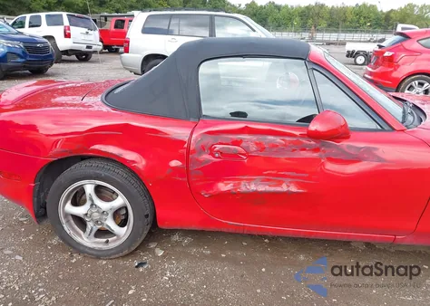 1999 Mazda Mx-5 Miata Leather Pkg/Popular Equipment Pkg/Sports Pkg/Touring Pkg z USA, uszkodzony, nr VIN JM1NB3531X0125670